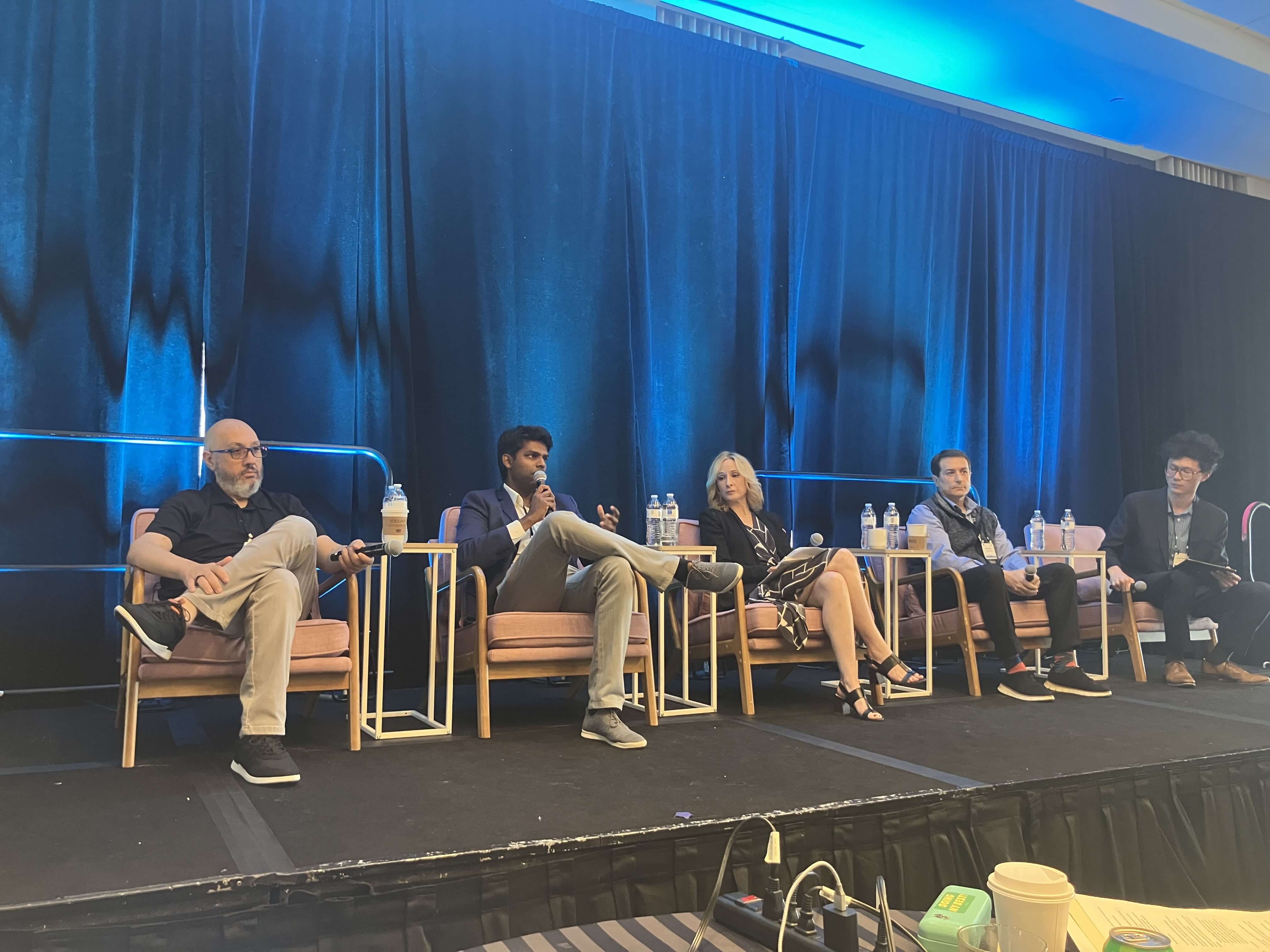 AI panel